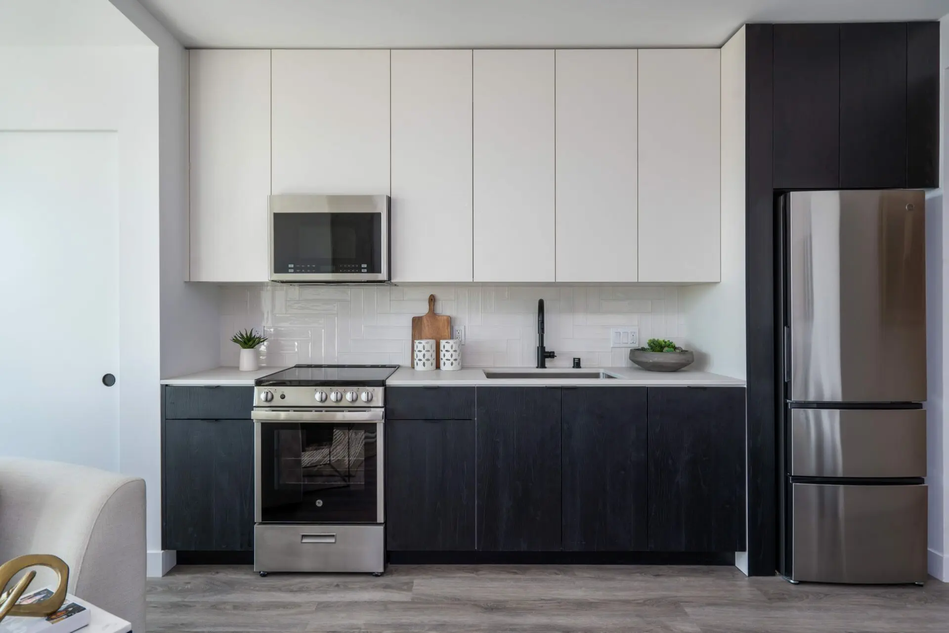 Prism New Apartment Kitchen Appliances